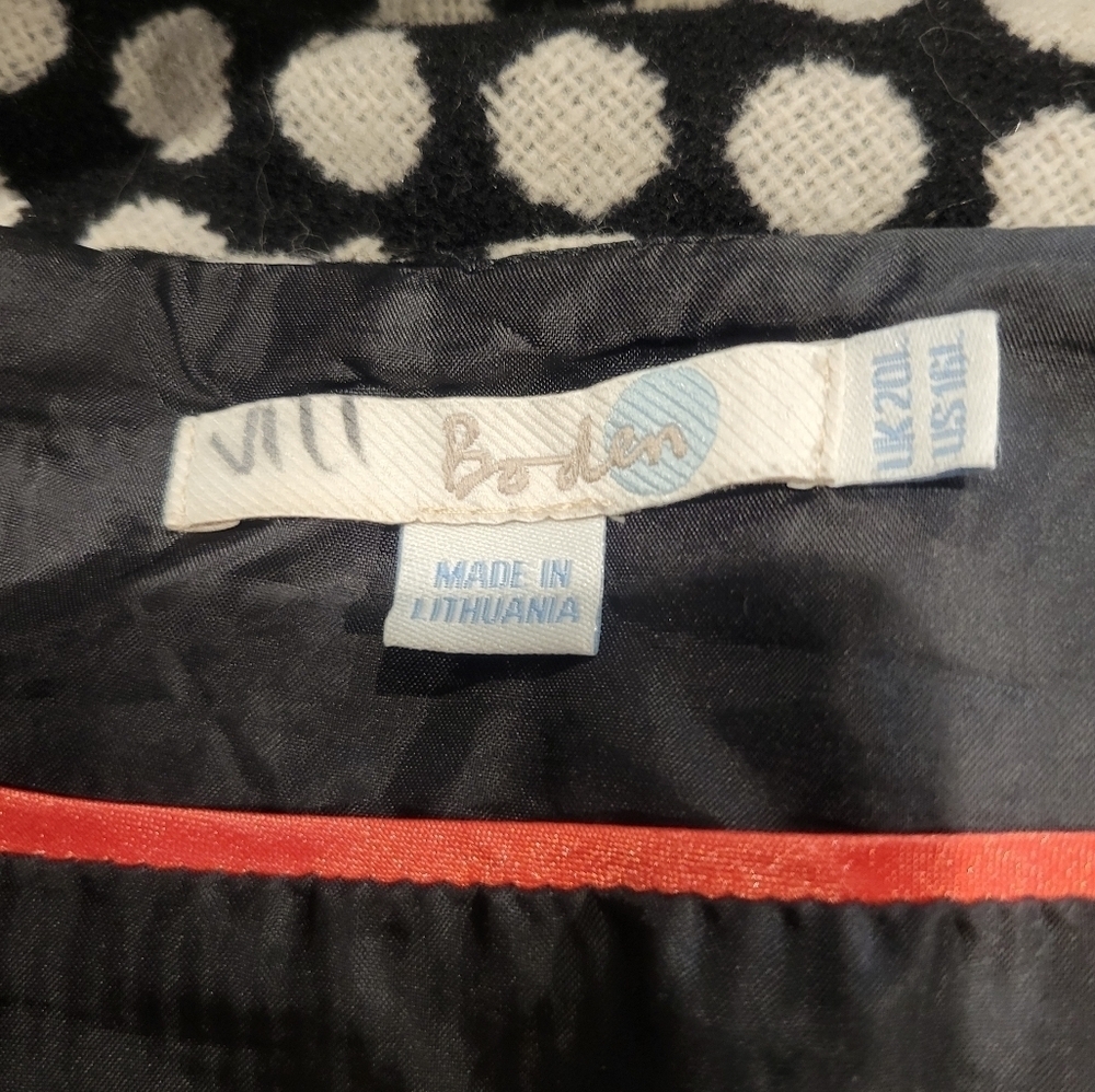 Boden size 16 wool blend polka dot skirt pockets. Small flaw - Picture 5 of 8